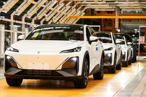 深藍(lán)汽車(chē)何以成為爆款？9月交付再破萬(wàn)輛、累計(jì)銷(xiāo)量突破十萬(wàn)輛的背后